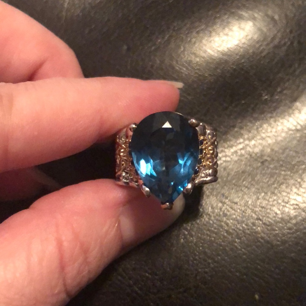 Topaz ring